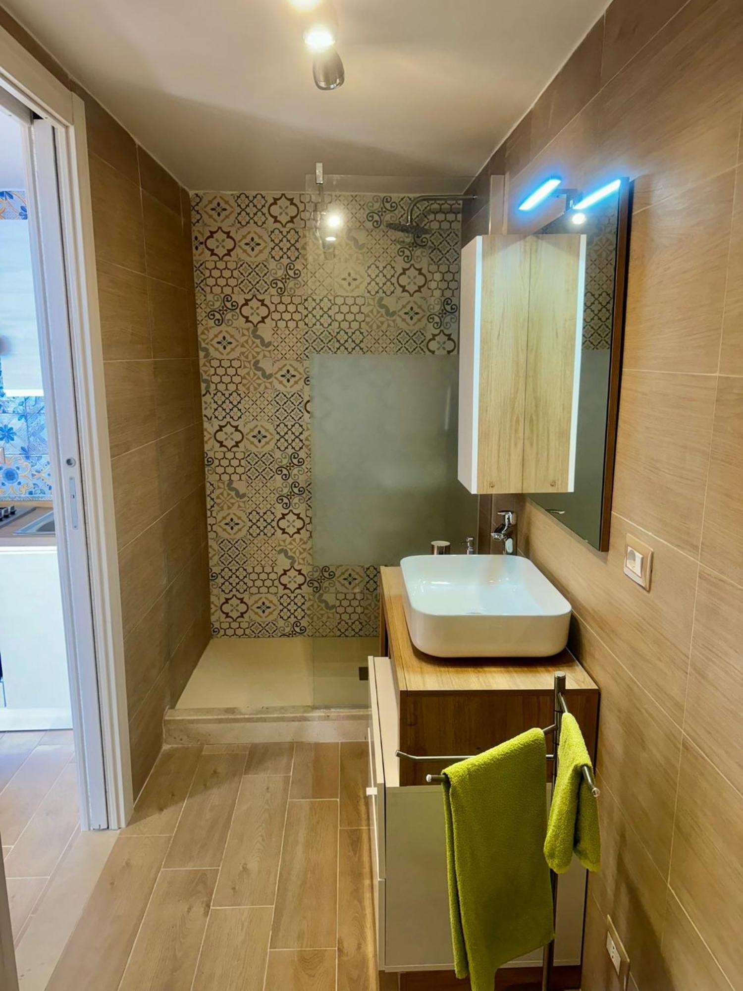 לטויאני Sunrise Home מראה חיצוני תמונה