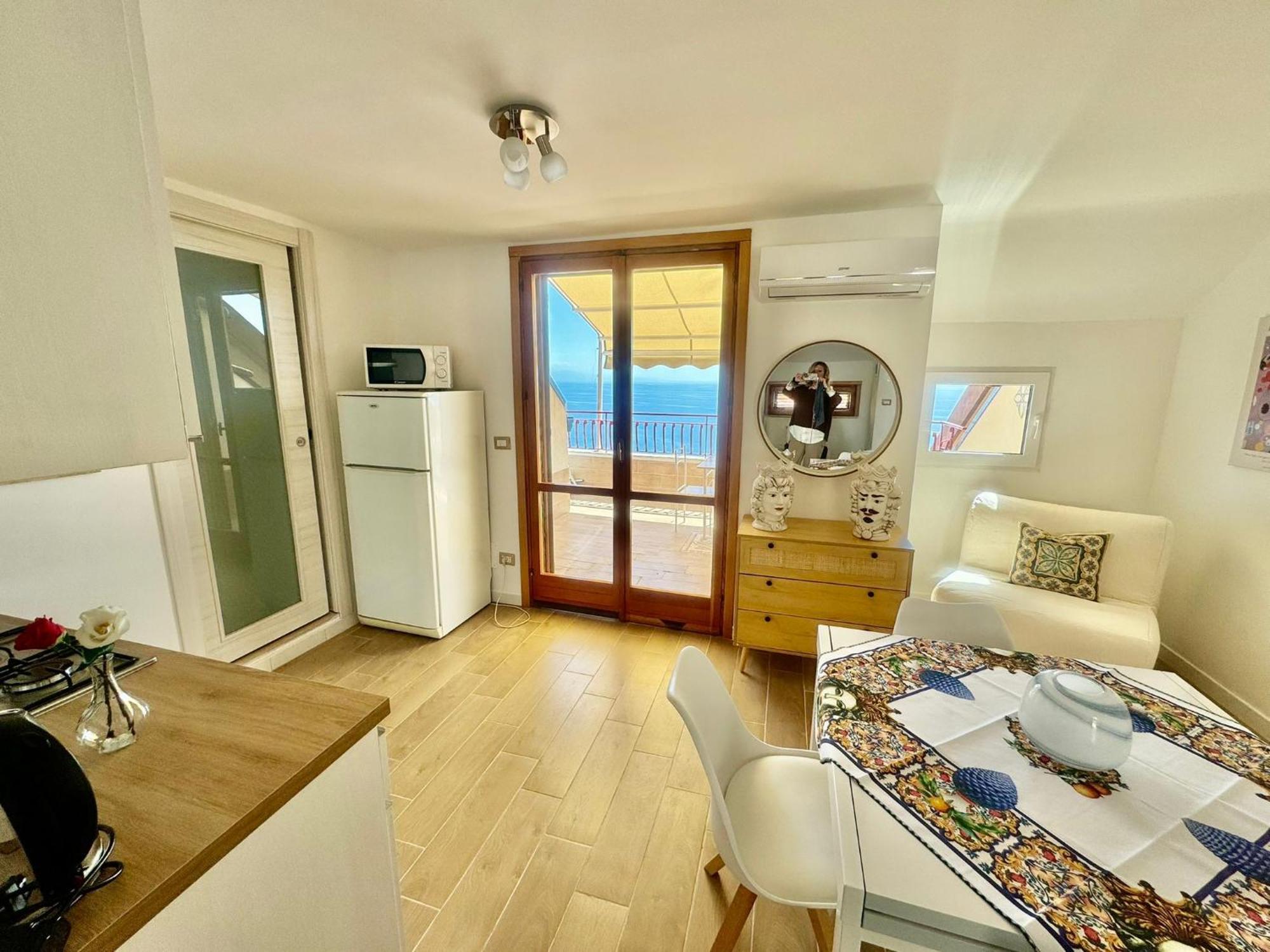 לטויאני Sunrise Home מראה חיצוני תמונה